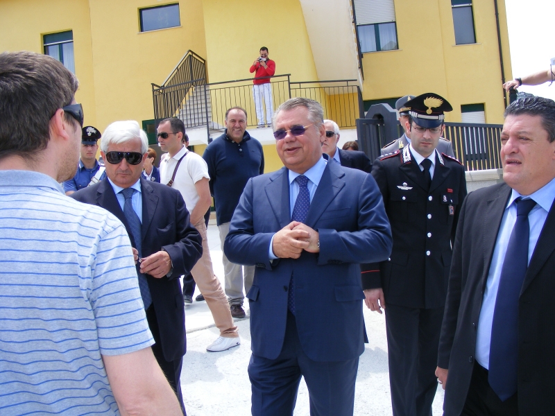 Attademo stoccate al centrodestra