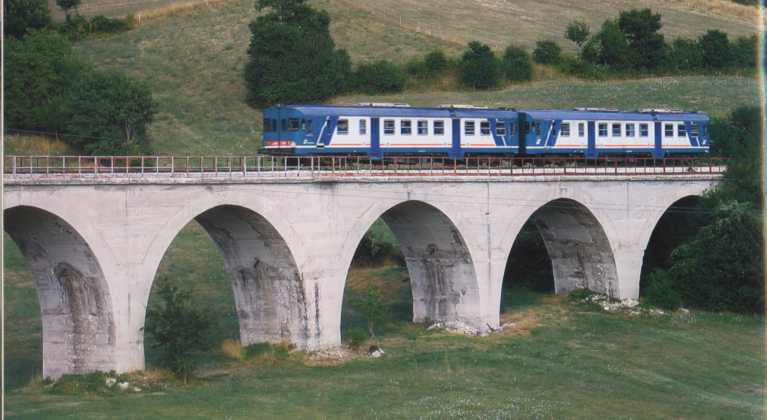 ferrovia.jpg