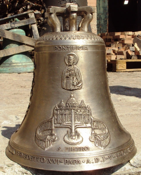La campana Marinelli in onore di papa Giovanni Paolo II