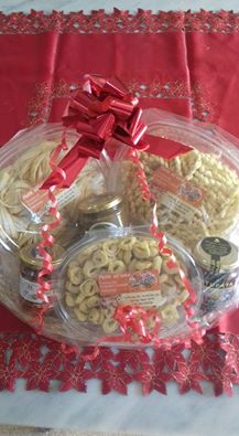 Regali Di Natale Cesti Natalizi.Idea Regalo Per Il Santo Natale Cesto Di Pasta Fresca Di Lavorazione Artigianale Da Lucia Specialita Pasta All Uovo