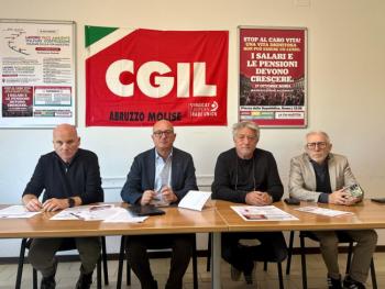 Conferenza-manifestazione-Via-Maestra-4.jpeg